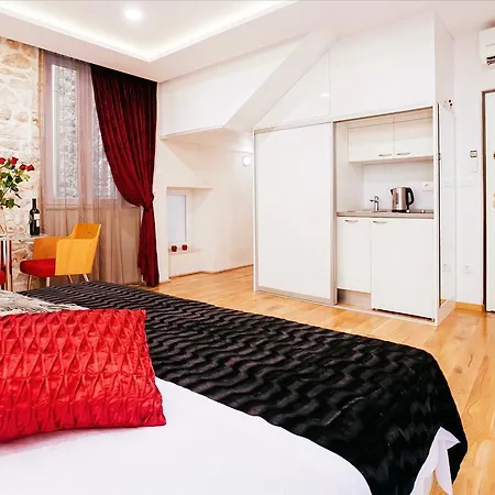 斯普利特哥特豪华公寓