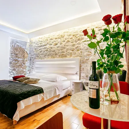 斯普利特哥特豪华公寓