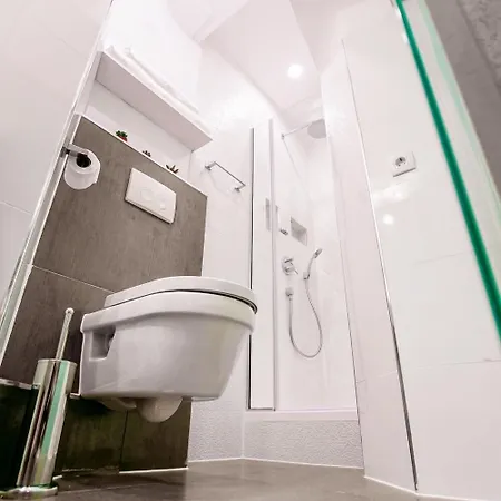 Get Luxury Apartman *